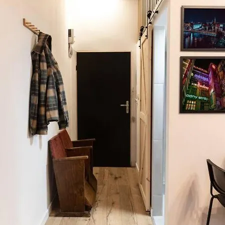 Studio Przy Dworcu Glownym Pkp Wroclaw Exterior photo